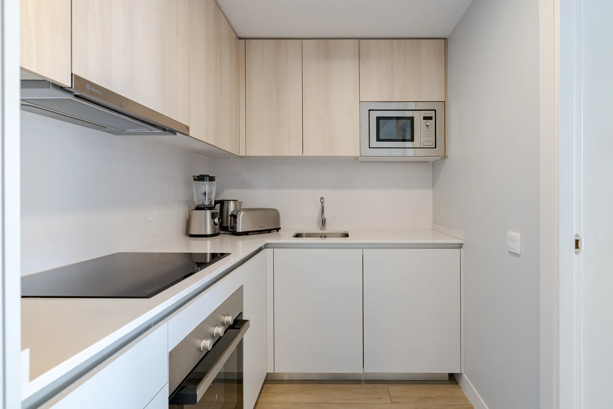 14.equipamiento-llave-en-mano-madrid